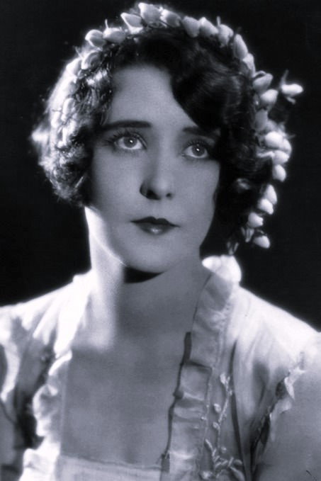 Póster de Patricia Avery