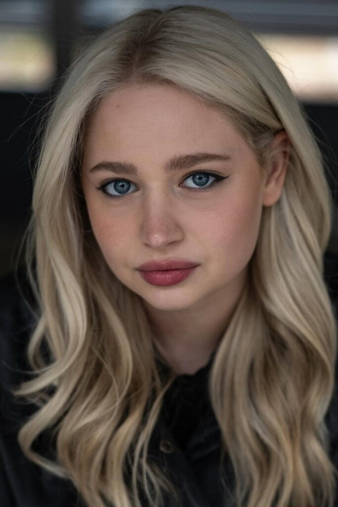 Póster de Sarah Kopkin